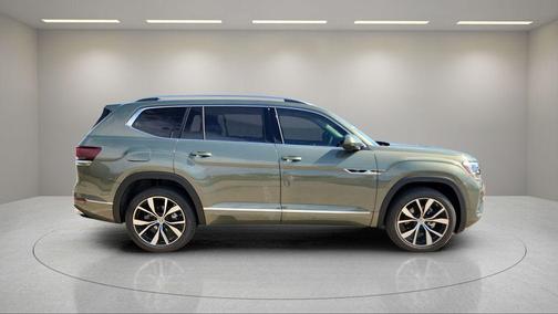 2026 Volkswagen Atlas 2.0T SEL Premium R-Line 4MOTION