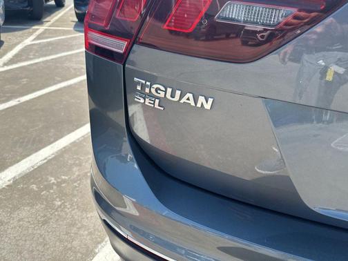 2021 Volkswagen Tiguan 2.0T SEL