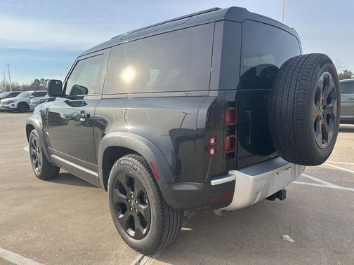 2023 Land Rover Defender 90 S