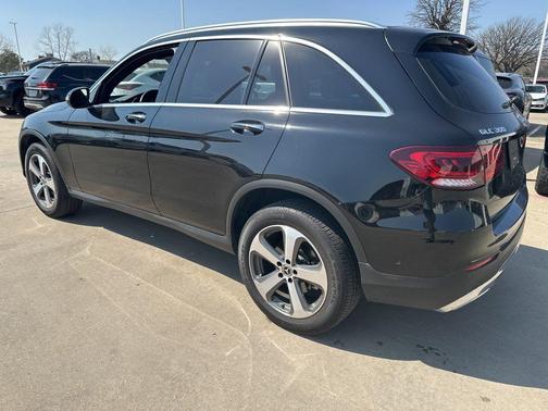 2022 Mercedes-Benz GLC 300 Base