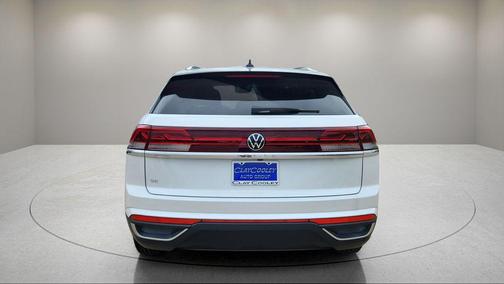 2026 Volkswagen Atlas Cross Sport 2.0T SE