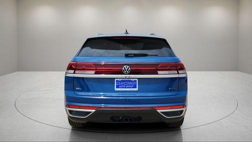2026 Volkswagen Atlas Cross Sport 2.0T SEL