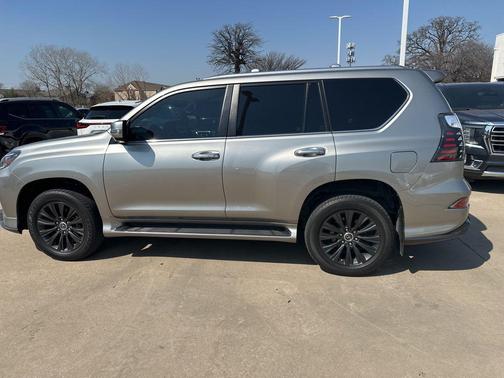 2023 Lexus GX 460 Luxury