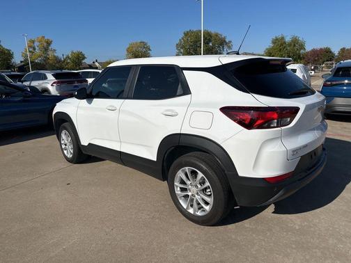 2024 Chevrolet Trailblazer LS