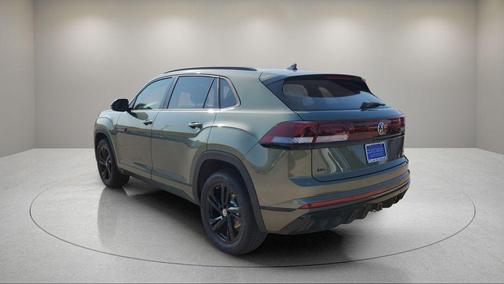 2026 Volkswagen Atlas Cross Sport 2.0T SEL
