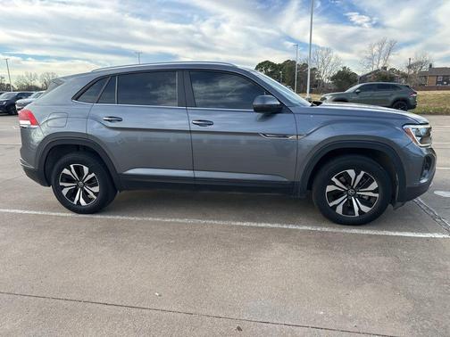 2024 Volkswagen Atlas Cross Sport 2.0T SE