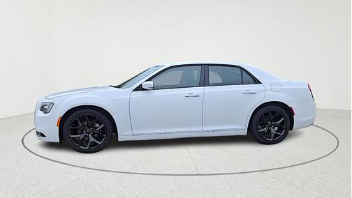 2022 Chrysler 300 S
