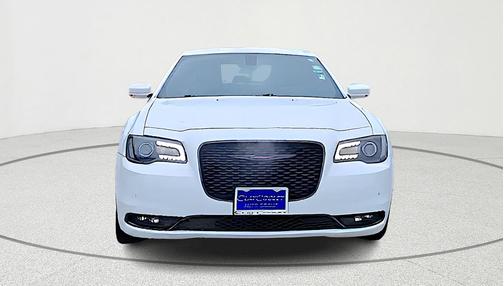 2022 Chrysler 300 S
