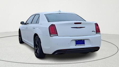 2022 Chrysler 300 S