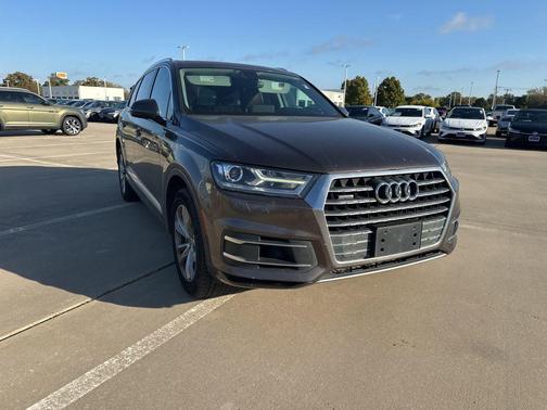 2018 Audi Q7 3.0T Premium Plus