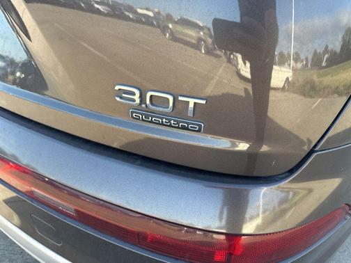 2018 Audi Q7 3.0T Premium Plus