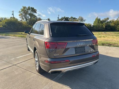 2018 Audi Q7 3.0T Premium Plus
