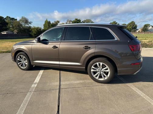 2018 Audi Q7 3.0T Premium Plus