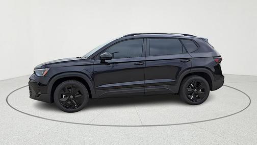 2026 Volkswagen Taos SE Black