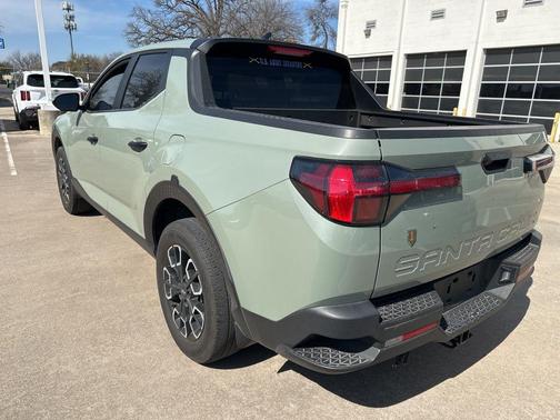 2023 Hyundai SANTA CRUZ SE