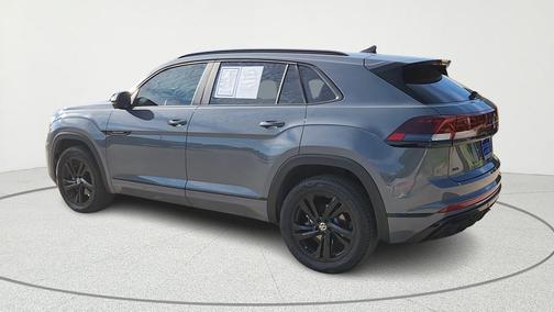 2025 Volkswagen Atlas Cross Sport 2.0T SEL