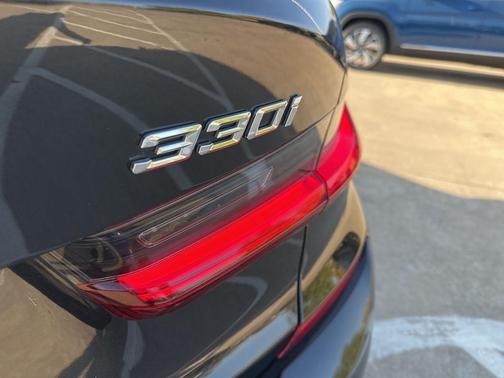 2021 BMW 330 330i