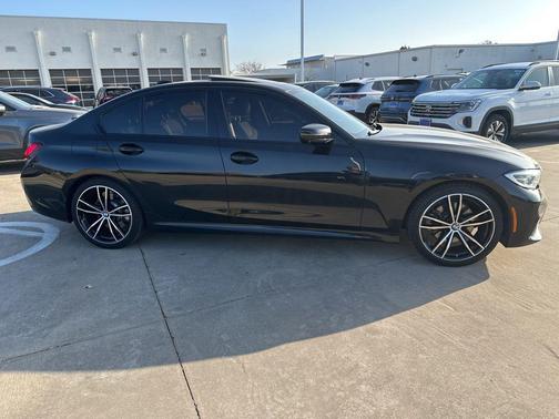 2021 BMW 330 330i