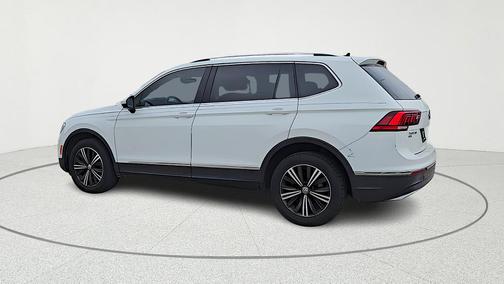2018 Volkswagen Tiguan 2.0T SEL