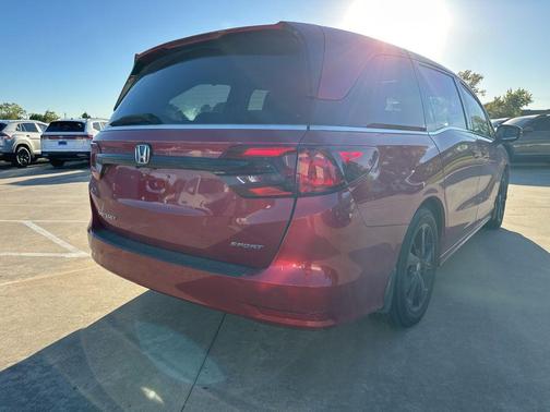 2023 Honda Odyssey Sport