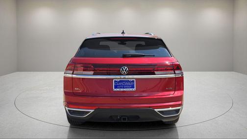 2025 Volkswagen Atlas Cross Sport 2.0T SEL