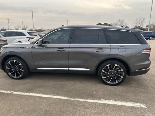 2022 Lincoln Aviator Reserve AWD