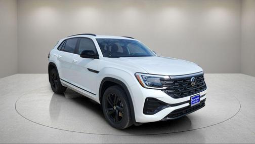 2026 Volkswagen Atlas Cross Sport 2.0T SEL