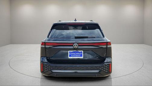 2025 Volkswagen Tiguan 2.0T SE R-Line Black