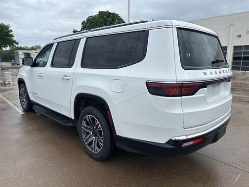 Bright White Clearcoat 2024 Jeep Wagoneer L Series II