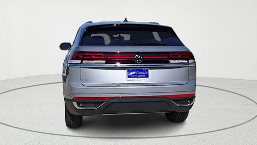 2026 Volkswagen Atlas Cross Sport 2.0T SE