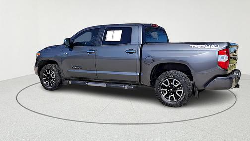 2018 Toyota Tundra SR5