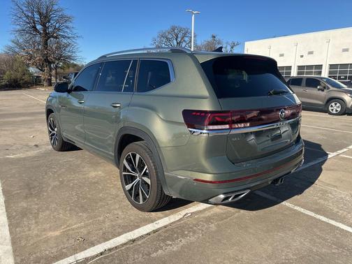 2025 Volkswagen Atlas 2.0T SEL Premium R-Line 4MOTION