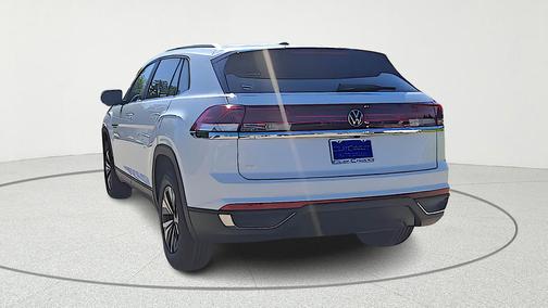 2026 Volkswagen Atlas Cross Sport 2.0T SE