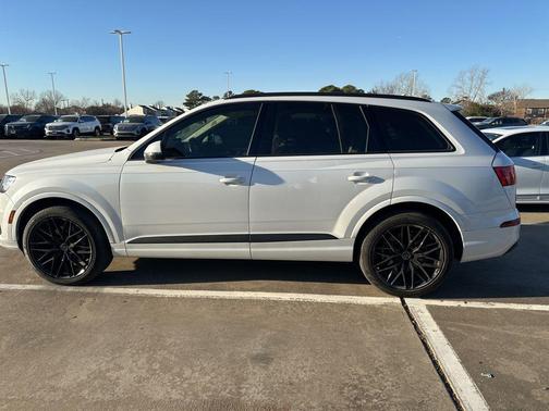 2017 Audi Q7 3.0T Prestige
