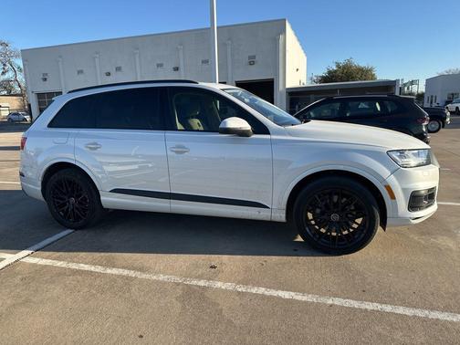 2017 Audi Q7 3.0T Prestige