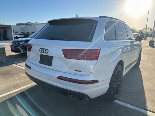 2017 Audi Q7 3.0T Prestige