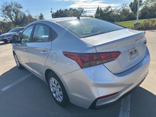2021 Hyundai Accent SE