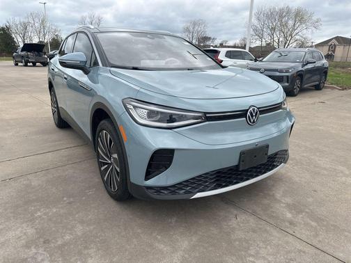 2023 Volkswagen ID.4 Pro S Plus