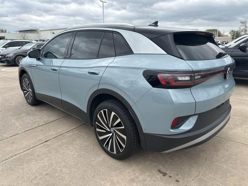 2023 Volkswagen ID.4 Pro S Plus