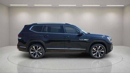 2026 Volkswagen Atlas 2.0T SEL Premium R-Line 4MOTION
