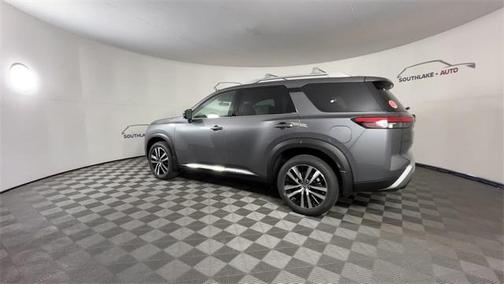 2025 Nissan Pathfinder Platinum 4WD