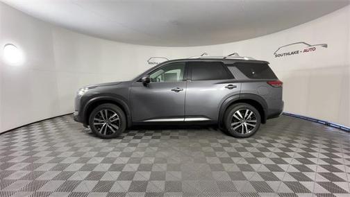 2025 Nissan Pathfinder Platinum 4WD