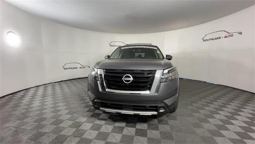 2025 Nissan Pathfinder Platinum 4WD