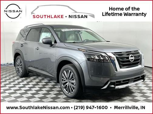 2025 Nissan Pathfinder SL 4WD