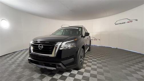 2025 Nissan Pathfinder Platinum 4WD
