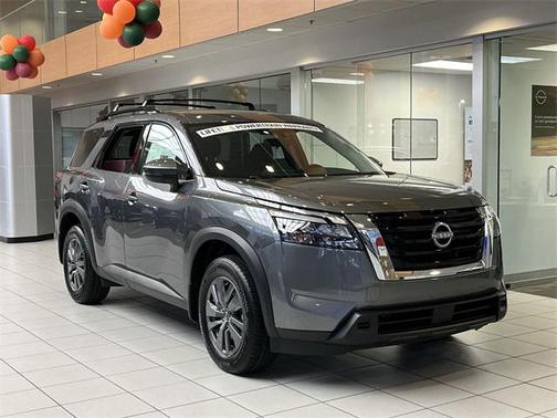 2025 Nissan Pathfinder SV 4WD