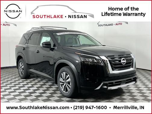 2025 Nissan Pathfinder SL 4WD