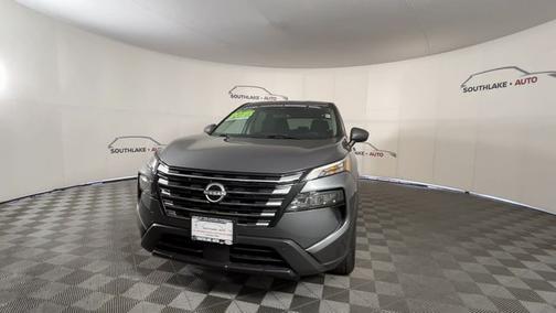 Gun Metallic 2025 Nissan Rogue SV