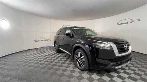 2025 Nissan Pathfinder Platinum 4WD