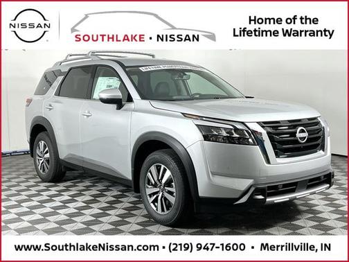 2025 Nissan Pathfinder SL 4WD